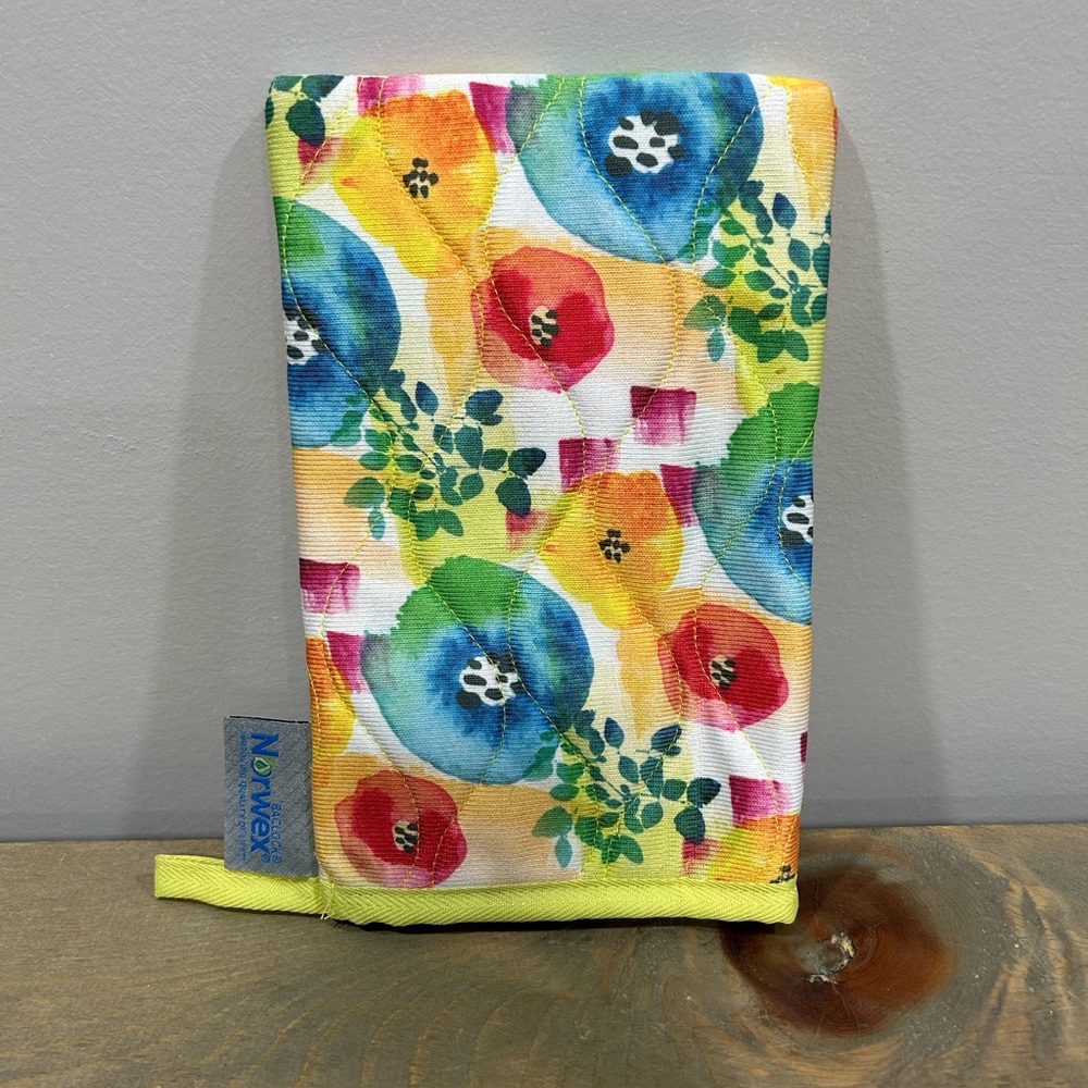 Norwex Window Cloth Mitt - Floral